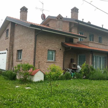 B&B Casa Dei Camini Бентиволио Екстериор снимка